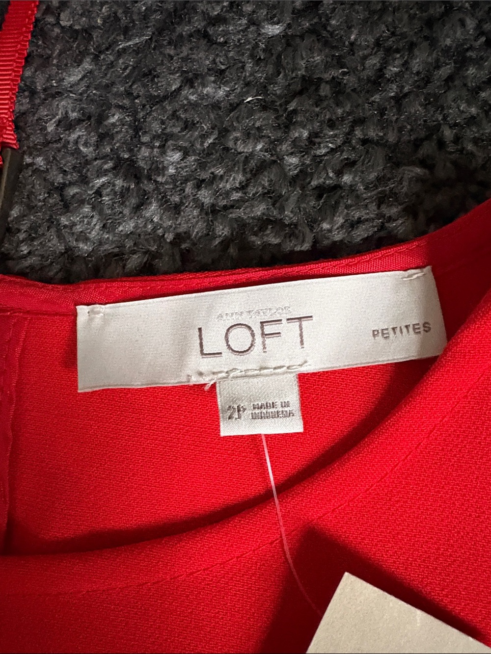 LOFT Red Sleeveless Fit-and-Flare Mini Dress - Picture 4 of 7